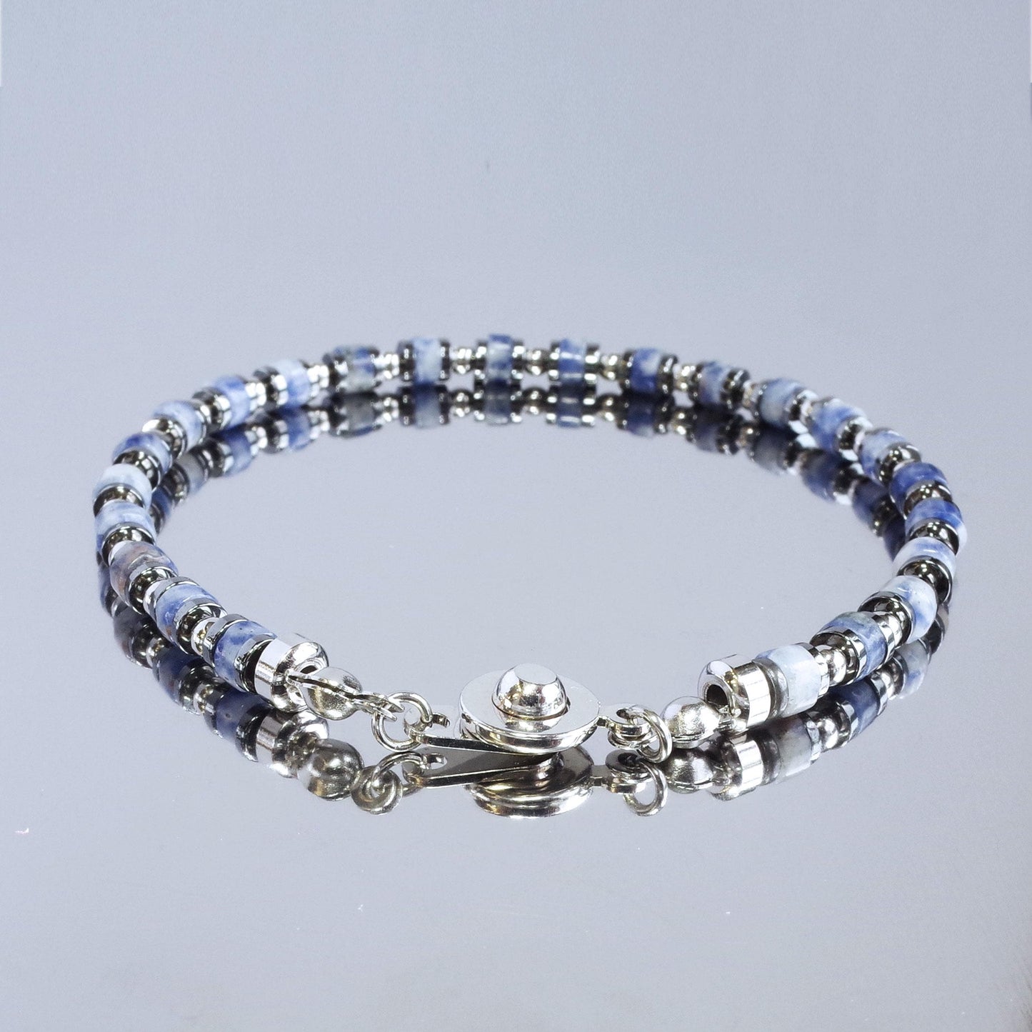 Lumen Line Blue Aventurine Dainty Bracelet (4mm)