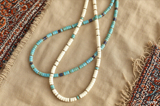 Dainty Turquoise & Howlite Nacklace Set