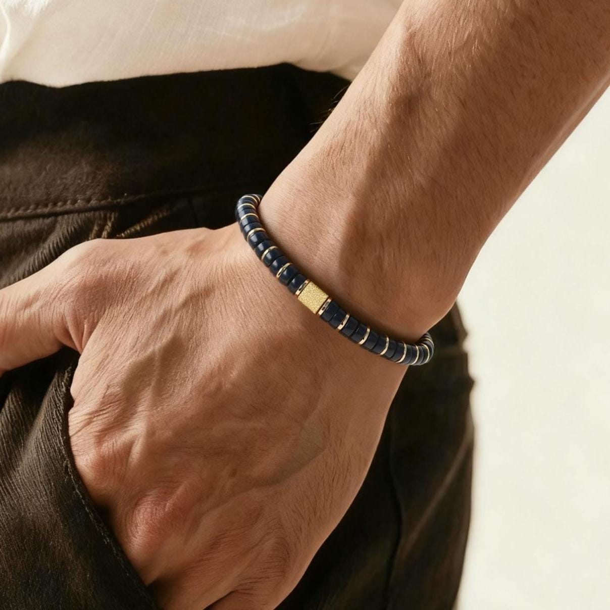 Black Onyx Gold Plated Stretch Bracelet 6mm